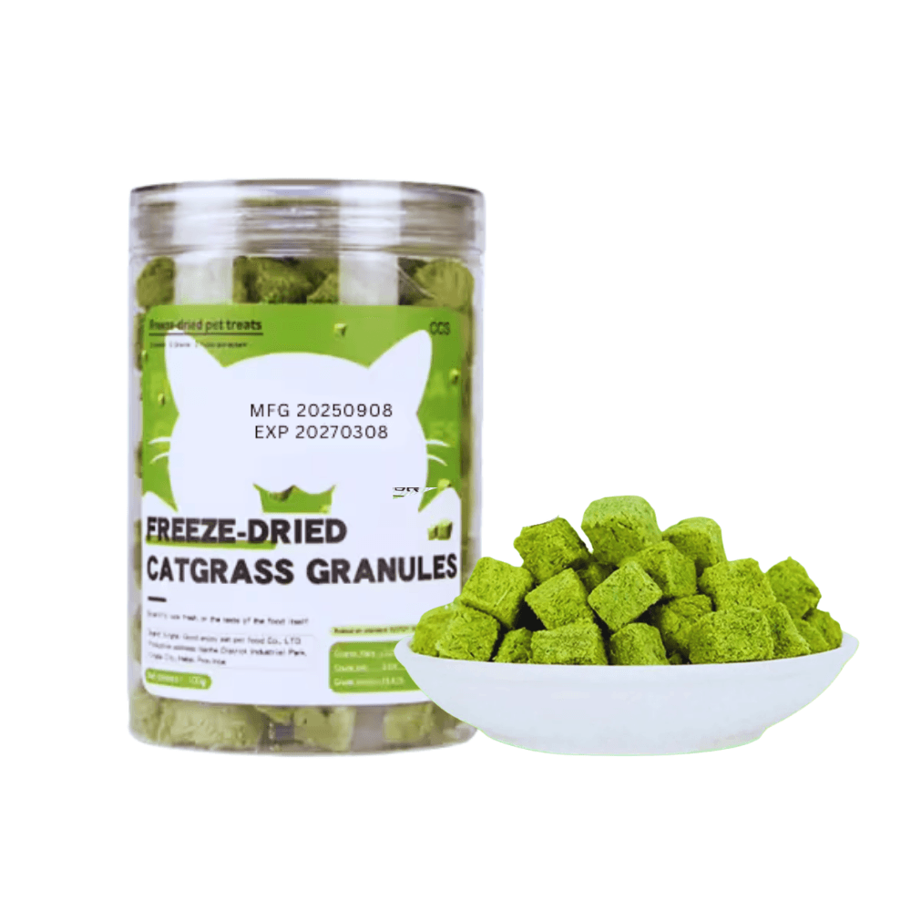 Freeze-Dried Cat Grass Treat 100g β Natural Hairball Solution & Digestive Aid